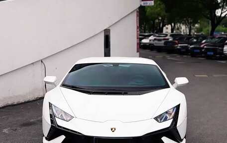 Lamborghini Huracán, 2024 год, 31 500 000 рублей, 2 фотография
