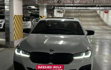 BMW 5 серия, 2021 год, 4 699 000 рублей, 8 фотография