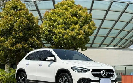 Mercedes-Benz GLA, 2022 год, 2 450 004 рублей, 4 фотография