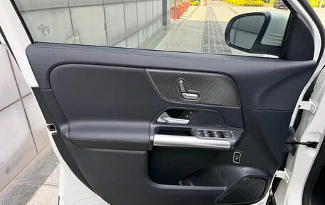 Mercedes-Benz GLA, 2022 год, 2 450 004 рублей, 14 фотография