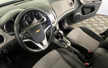 Chevrolet Cruze II, 2013 год, 800 000 рублей, 8 фотография