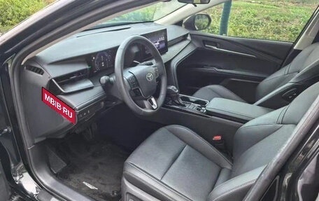 Toyota Camry, 2025 год, 3 540 000 рублей, 6 фотография