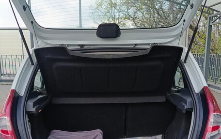 Renault Sandero I, 2013 год, 680 000 рублей, 3 фотография