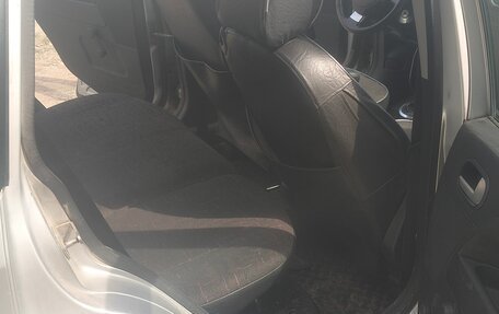 Ford Fusion I, 2006 год, 450 000 рублей, 13 фотография