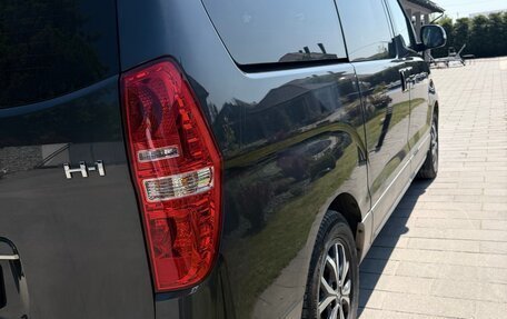 Hyundai H-1 II рестайлинг, 2021 год, 3 800 000 рублей, 5 фотография
