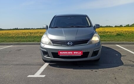 Nissan Tiida, 2010 год, 550 000 рублей, 3 фотография