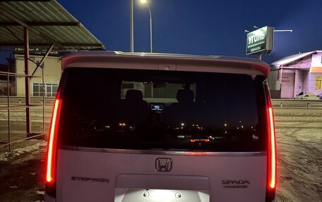 Honda Stepwgn, 2023 год, 2 400 000 рублей, 5 фотография
