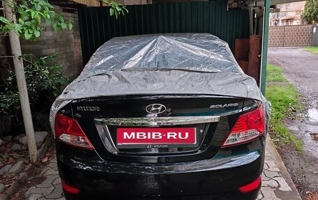 Hyundai Solaris II рестайлинг, 2011 год, 800 000 рублей, 2 фотография