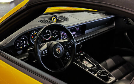 Porsche 911, 2021 год, 13 450 000 рублей, 19 фотография
