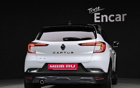 Renault Captur II, 2020 год, 1 370 000 рублей, 4 фотография