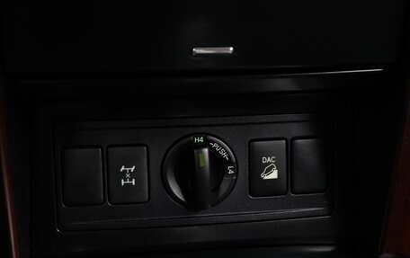 Toyota Land Cruiser Prado 150 рестайлинг 2, 2014 год, 4 500 000 рублей, 18 фотография