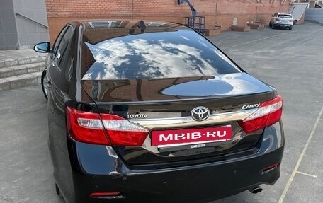 Toyota Camry, 2012 год, 1 950 000 рублей, 5 фотография