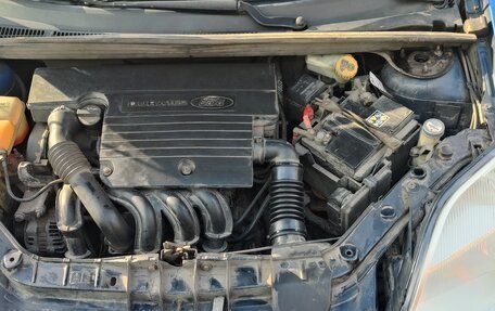 Ford Fiesta, 2003 год, 250 000 рублей, 2 фотография