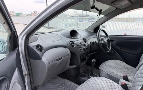 Toyota Vitz, 2002 год, 350 000 рублей, 2 фотография