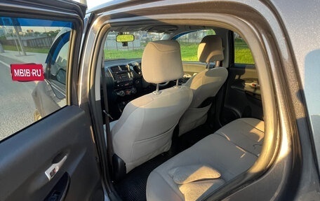Toyota Ist II, 2008 год, 810 000 рублей, 14 фотография