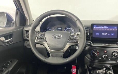 Hyundai Solaris II рестайлинг, 2021 год, 1 300 000 рублей, 17 фотография