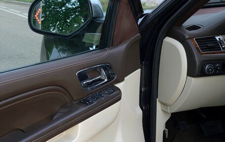 Cadillac Escalade III, 2011 год, 1 600 000 рублей, 16 фотография