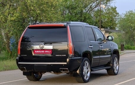 Cadillac Escalade III, 2011 год, 1 600 000 рублей, 11 фотография