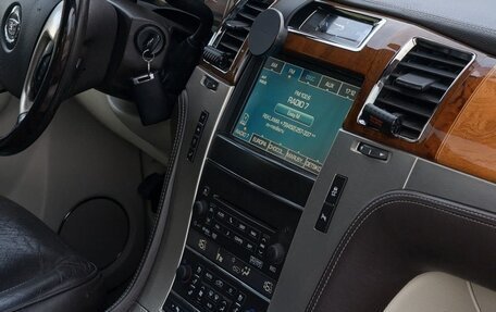 Cadillac Escalade III, 2011 год, 1 600 000 рублей, 28 фотография