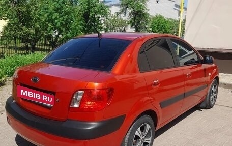 KIA Rio II, 2005 год, 650 000 рублей, 2 фотография
