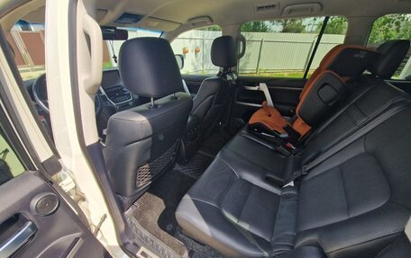 Toyota Land Cruiser 200, 2015 год, 6 950 000 рублей, 15 фотография