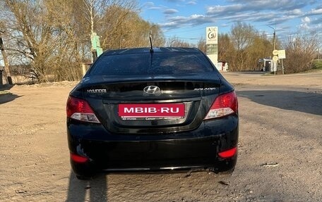 Hyundai Solaris II рестайлинг, 2013 год, 450 000 рублей, 5 фотография