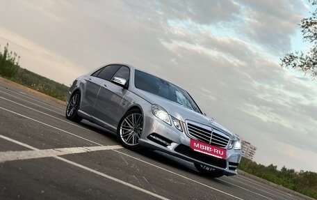 Mercedes-Benz E-Класс, 2011 год, 1 800 000 рублей, 2 фотография