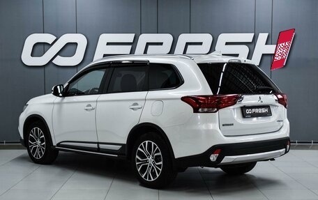 Mitsubishi Outlander III рестайлинг 3, 2017 год, 2 399 000 рублей, 2 фотография