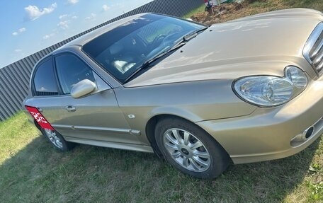 Hyundai Sonata IV рестайлинг, 2005 год, 410 000 рублей, 2 фотография