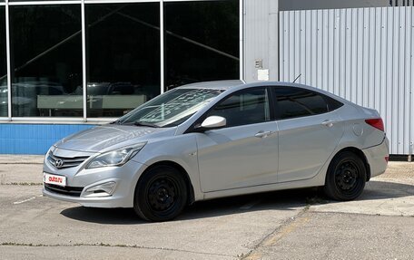 Hyundai Solaris II рестайлинг, 2015 год, 490 000 рублей, 3 фотография