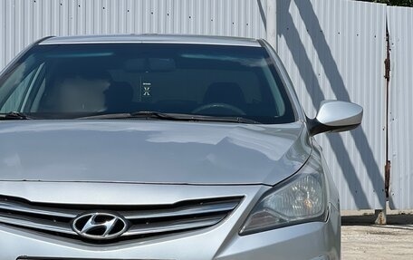 Hyundai Solaris II рестайлинг, 2015 год, 490 000 рублей, 4 фотография