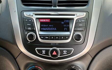 Hyundai Solaris II рестайлинг, 2015 год, 490 000 рублей, 23 фотография