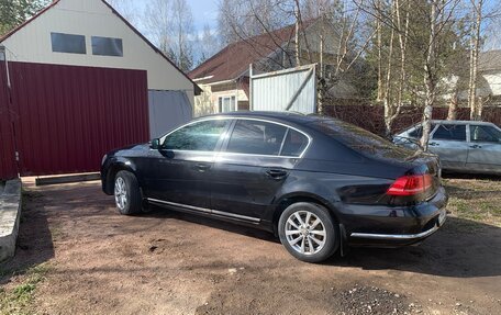 Volkswagen Passat B7, 2011 год, 699 000 рублей, 1 фотография