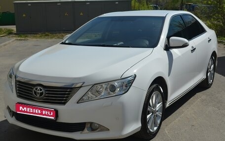 Toyota Camry, 2013 год, 1 675 000 рублей, 1 фотография