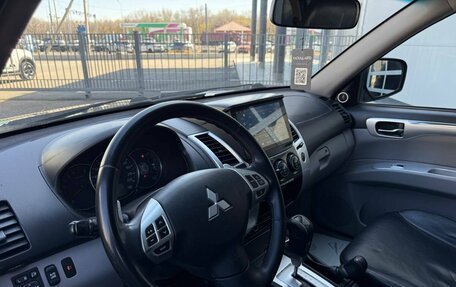 Mitsubishi Pajero Sport II рестайлинг, 2011 год, 1 350 000 рублей, 12 фотография