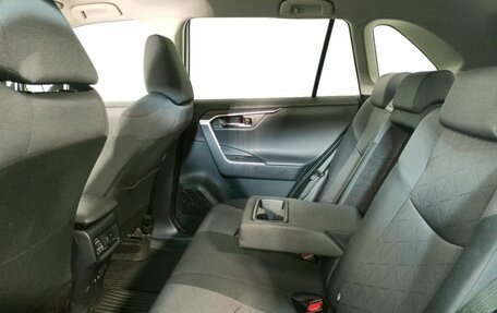 Toyota RAV4, 2021 год, 3 219 000 рублей, 16 фотография