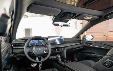 Toyota Camry, 2026 год, 4 250 000 рублей, 9 фотография