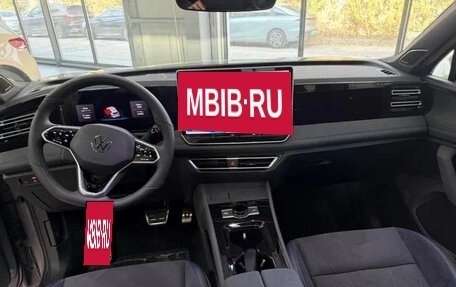 Volkswagen Tiguan, 2024 год, 3 910 000 рублей, 10 фотография