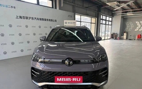 Volkswagen Tiguan, 2024 год, 3 910 000 рублей, 2 фотография