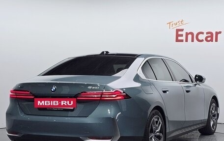 BMW 5 серия, 2025 год, 6 300 000 рублей, 2 фотография