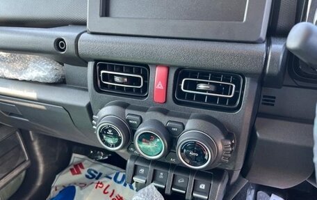 Suzuki Jimny, 2025 год, 2 300 000 рублей, 10 фотография