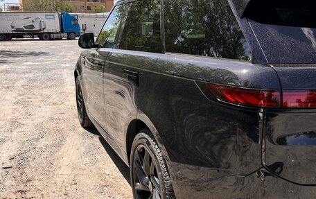 Land Rover Range Rover Sport, 2023 год, 12 350 000 рублей, 5 фотография