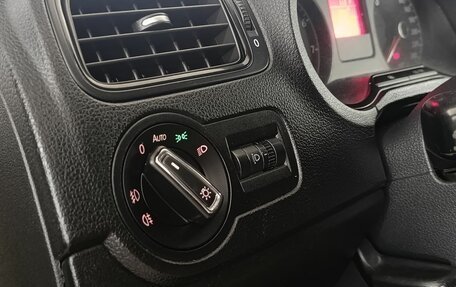 Volkswagen Polo VI (EU Market), 2013 год, 860 000 рублей, 12 фотография