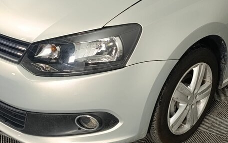 Volkswagen Polo VI (EU Market), 2013 год, 860 000 рублей, 24 фотография