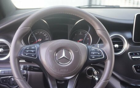 Mercedes-Benz V-Класс, 2018 год, 5 013 000 рублей, 14 фотография