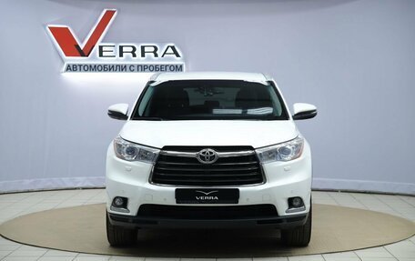 Toyota Highlander III, 2014 год, 3 490 000 рублей, 2 фотография