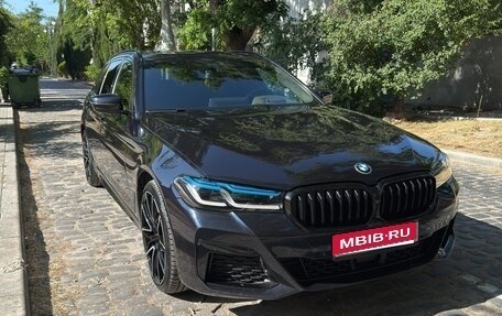 BMW 5 серия, 2020 год, 5 950 000 рублей, 1 фотография