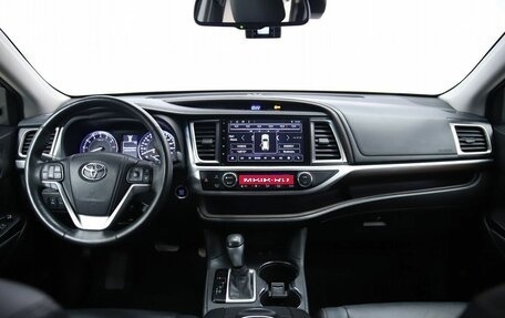 Toyota Highlander III, 2014 год, 3 490 000 рублей, 16 фотография