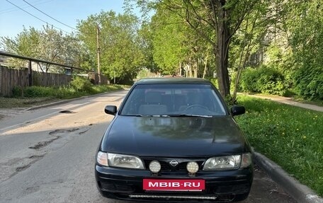 Nissan Almera, 1999 год, 115 000 рублей, 1 фотография