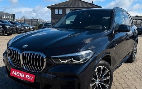 BMW X5, 2022 год, 7 350 000 рублей, 1 фотография